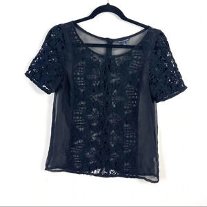 American Eagle Outfitters Black Sheer Lace Short Sleeve Blouse Size Small